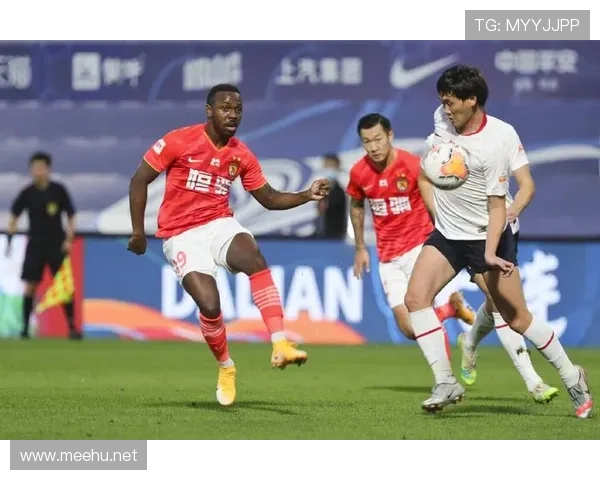 阿兹蒙比赛影响力持续提升,进攻端表现稳健