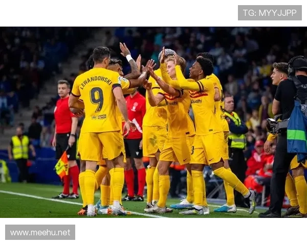 维蒂尼亚 vs 德容：控球核心与推进核心对比分析